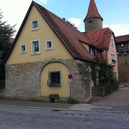 Pension Freund Rothenburg ob der Tauber Exterior foto